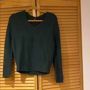 Uniqlo Sweater